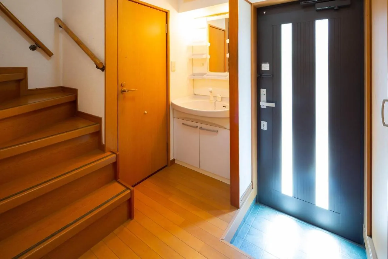 בית נופש הוילה טוקיו Ikebukuro House יפן